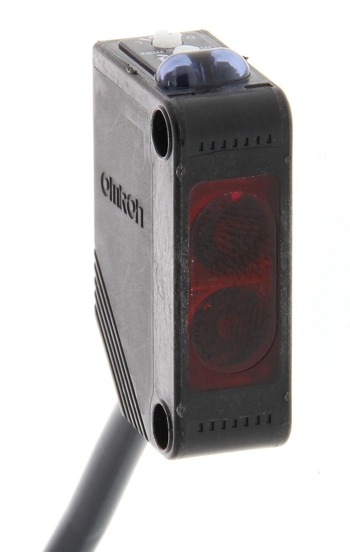 E3Z-B61 2M PHOTOELECTRIC SENSOR, NPN, 500MM OMRON