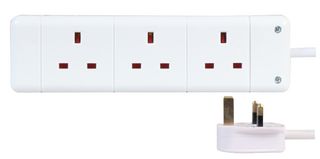 9338-1m Extension Lead Three Gang 1m Pro Elec