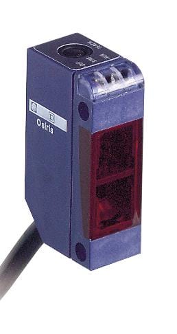 TELEMECANIQUE SENSORS Distance XUM0AKSAL2T PHOTOELECTRIC SENSOR, 10M, 24VDC TELEMECANIQUE SENSORS 2765992 XUM0AKSAL2T