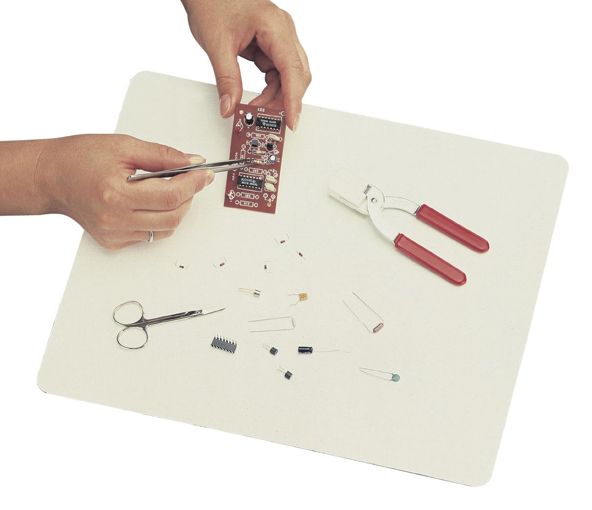 46183 ANTI STATIC MAT, 355.6MM X 558.8MM ABECO