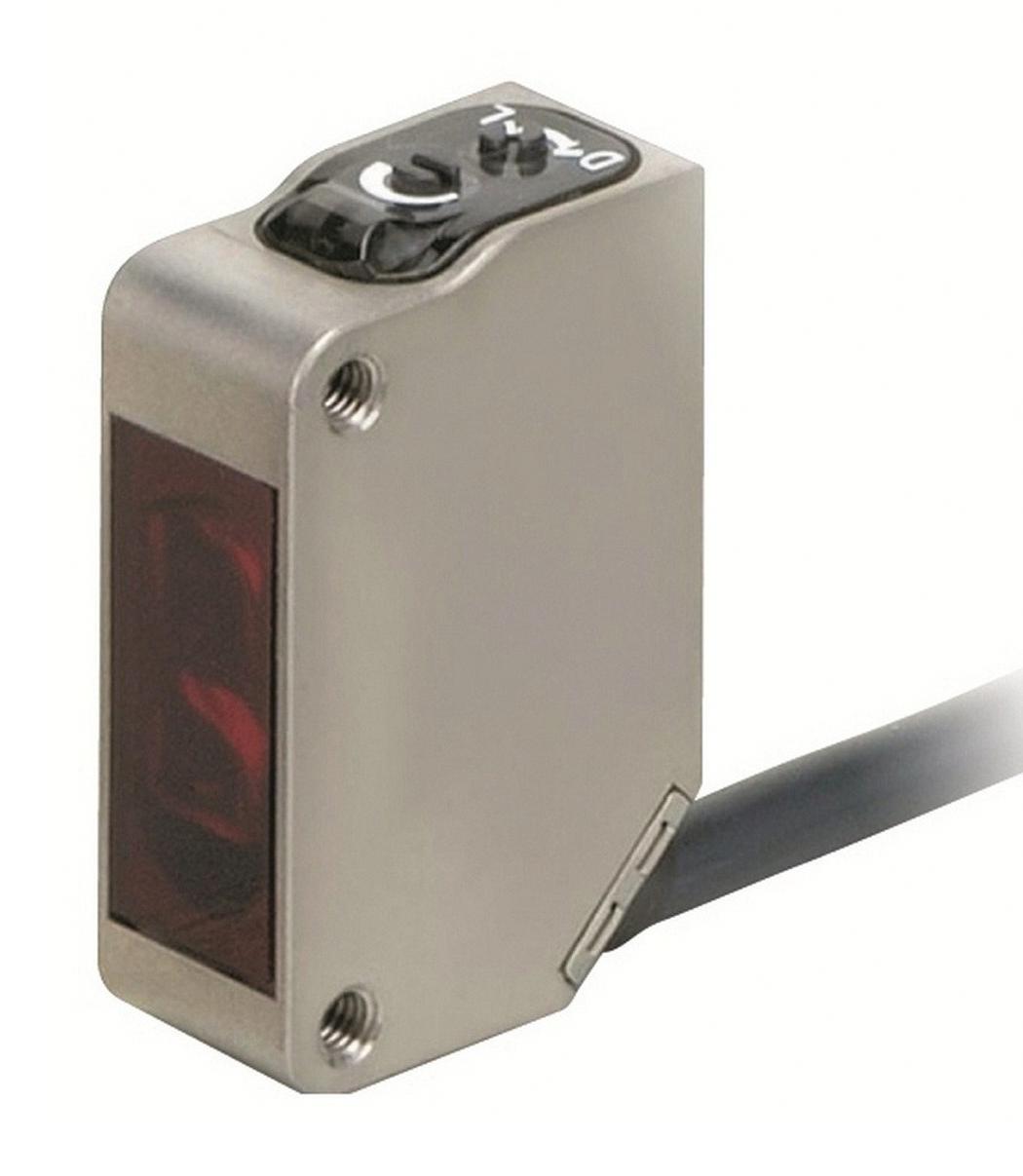 E3ZM-R81 5M PHOTOELECTRIC SENSOR, PNP, 4M OMRON