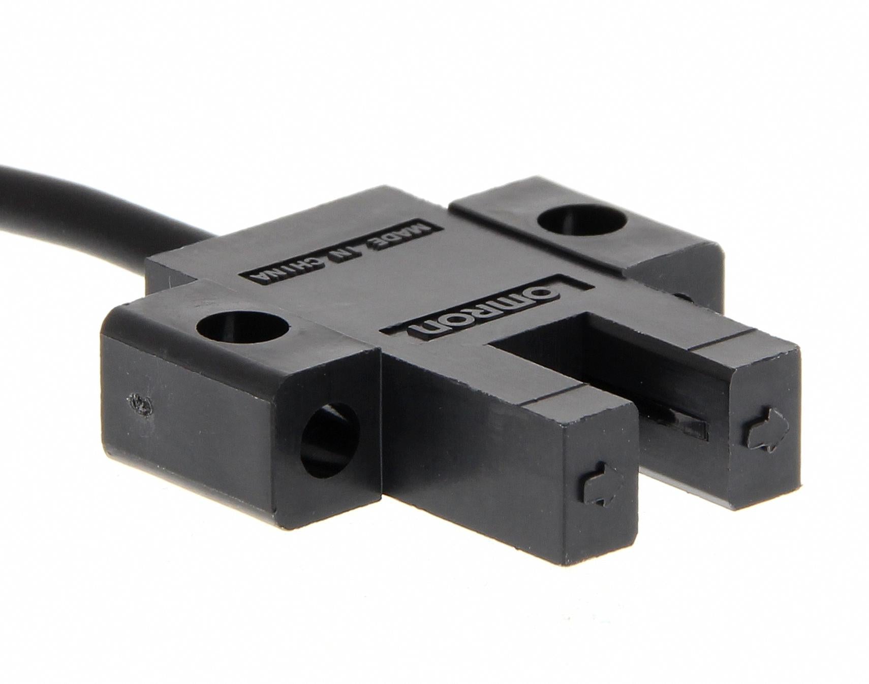 EE-SX670P-WR 1M PHOTOELECTRIC SENSOR, PNP, 0.05A, 5MM OMRON